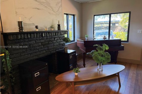 Villa ou maison à vendre à Miami Shores, Floride: 3 chambres, 127.09 m2 № 1999355 - photo 6