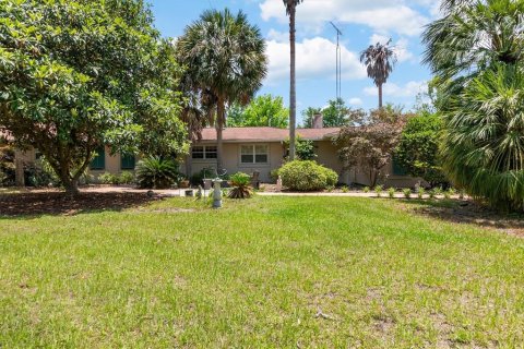 House in High Springs, Florida 4 bedrooms, 330.45 sq.m. № 1747079 - photo 1