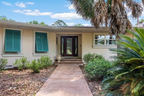 House in High Springs, Florida 4 bedrooms, 330.45 sq.m. № 1747079 - photo 20