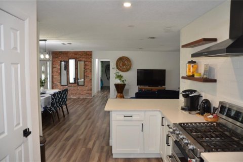 House in Deltona, Florida 4 bedrooms, 165.37 sq.m. № 1871218 - photo 7