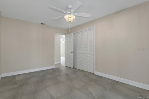 House in Crystal River, Florida 3 bedrooms, 147.99 sq.m. № 2213125 - photo 30