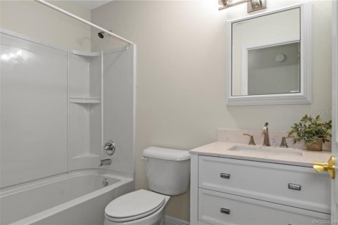 House in Crystal River, Florida 3 bedrooms, 147.99 sq.m. № 2213125 - photo 25