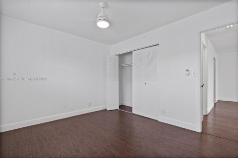 Condominio en venta en Lauderhill, Florida, 2 dormitorios, 79.9 m2 № 2062804 - foto 25