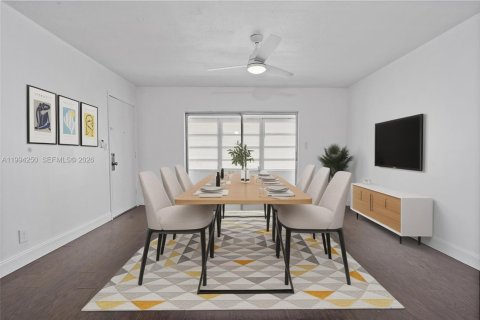 Condominio en venta en Lauderhill, Florida, 2 dormitorios, 79.9 m2 № 2062804 - foto 3