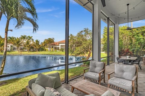 Casa en venta en Boca Raton, Florida, 4 dormitorios, 298.22 m2 № 2003474 - foto 11