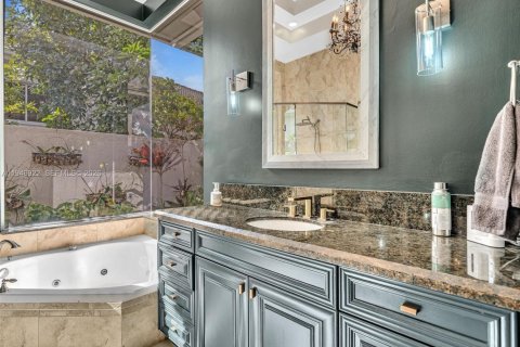 Casa en venta en Boca Raton, Florida, 4 dormitorios, 298.22 m2 № 2003474 - foto 25