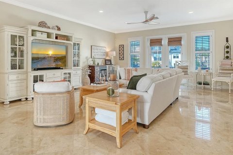 Villa ou maison à vendre à Holmes Beach, Floride: 4 chambres, 298.59 m2 № 2113728 - photo 17
