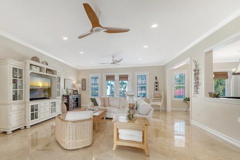 Villa ou maison à vendre à Holmes Beach, Floride: 4 chambres, 298.59 m2 № 2113728 - photo 15