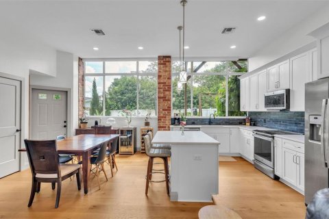 Villa ou maison à vendre à Lakeland, Floride: 4 chambres, 230.58 m2 № 1877447 - photo 11
