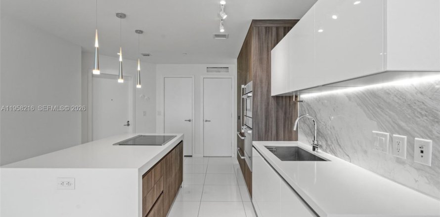 Studio à Miami, Floride № 2024404