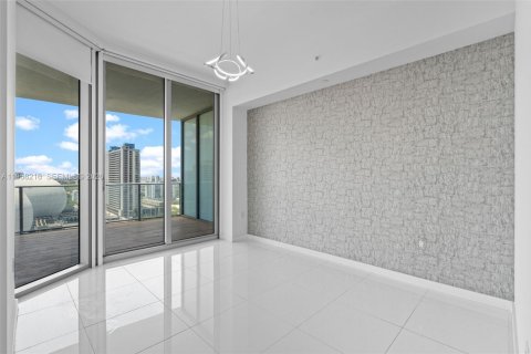 Villa ou maison à vendre à Miami, Floride: 1 chambre, 108.97 m2 № 2024404 - photo 18