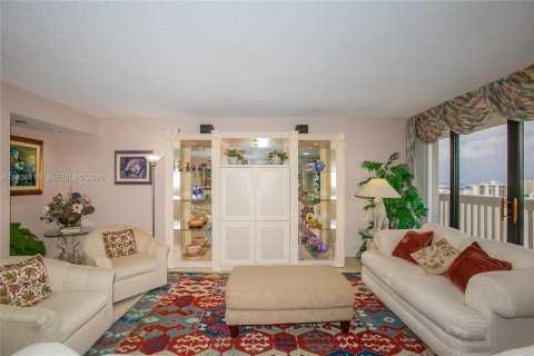 Купить кондоминиум в Авентура, Флорида 3 спальни, 141.21м2, № 1996018 - фото 12