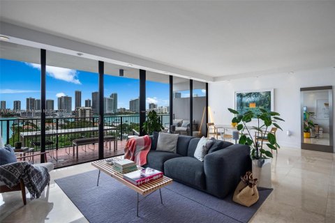 Copropriété à louer à Miami, Floride: 1 chambre, 95.69 m2 № 1930882 - photo 12