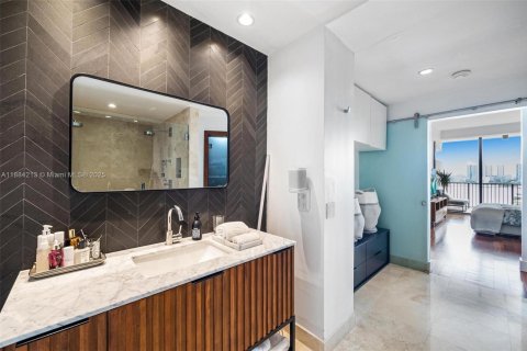 Copropriété à louer à Miami, Floride: 1 chambre, 95.69 m2 № 1930882 - photo 28