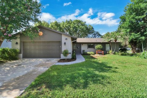 House in Orlando, Florida 3 bedrooms, 146.41 sq.m. № 2356108