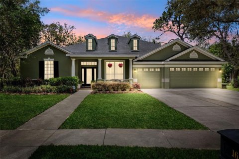 Casa en venta en Fish Hawk, Florida, 5 dormitorios, 403.29 m2 № 1744264 - foto 1
