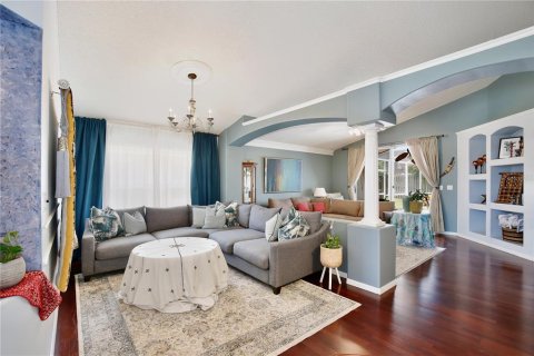 House in Kissimmee, Florida 3 bedrooms, 169.27 sq.m. № 1827240 - photo 4
