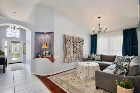 House in Kissimmee, Florida 3 bedrooms, 169.27 sq.m. № 1827240 - photo 5
