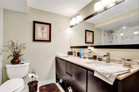 Купить кондоминиум в Дирфилд-Бич, Флорида 2 спальни, 116.59м2, № 2019905 - фото 21