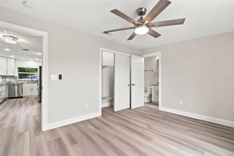 Villa ou maison à louer à Saint Petersburg, Floride: 3 chambres, 126.35 m2 № 2149895 - photo 27