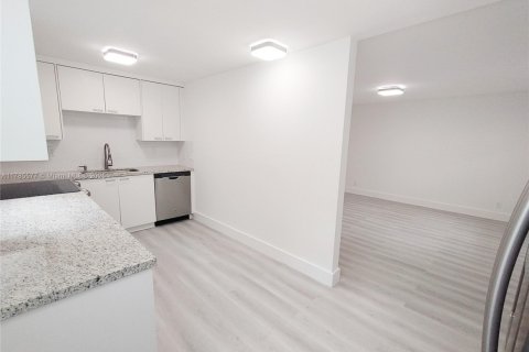 Condominio en venta en Delray Beach, Florida, 2 dormitorios, 83.8 m2 № 1638391 - foto 6