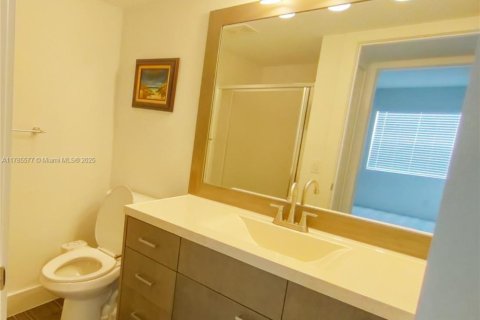 Condominio en venta en Delray Beach, Florida, 2 dormitorios, 83.8 m2 № 1638391 - foto 11