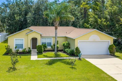 Villa ou maison à Palm Coast, Floride 3 chambres, 127.28 m2 № 2339623
