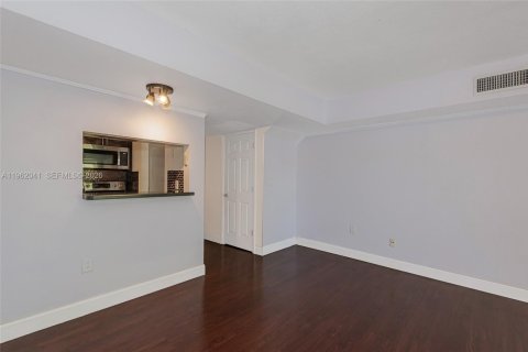 Condominio en venta en Miami, Florida, 2 dormitorios, 103.49 m2 № 2023759 - foto 7