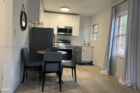 Apartment in Miami Beach, Florida 1 bedroom, 68.75 sq.m. № 1964153 - photo 6