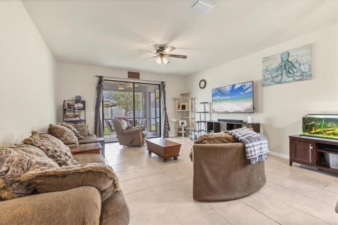 Villa ou maison à vendre à North Port, Floride: 4 chambres, 181.62 m2 № 1593395 - photo 3