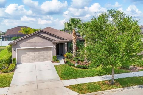 Villa ou maison à vendre à North Port, Floride: 4 chambres, 181.62 m2 № 1593395 - photo 1