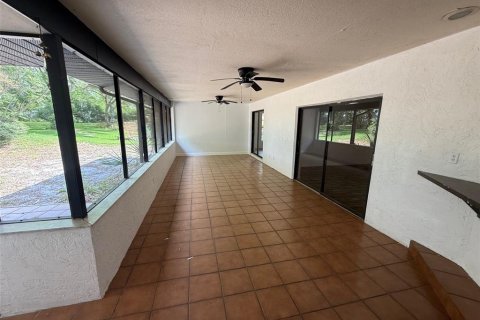 Villa ou maison à vendre à Weeki Wachee, Floride: 3 chambres, 207.26 m2 № 2102224 - photo 16