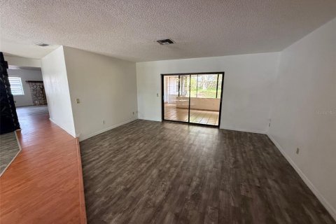 Villa ou maison à vendre à Weeki Wachee, Floride: 3 chambres, 207.26 m2 № 2102224 - photo 7