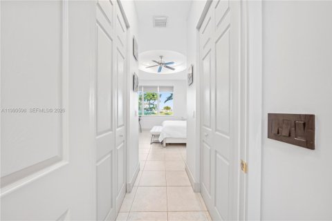 Villa ou maison à vendre à Miramar, Floride: 4 chambres, 229.47 m2 № 2056575 - photo 19