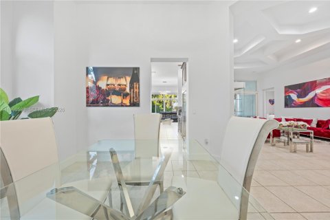 Villa ou maison à vendre à Miramar, Floride: 4 chambres, 229.47 m2 № 2056575 - photo 16