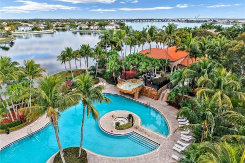 Villa ou maison à vendre à Miramar, Floride: 4 chambres, 229.47 m2 № 2056575 - photo 30