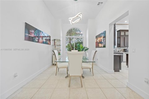Villa ou maison à vendre à Miramar, Floride: 4 chambres, 229.47 m2 № 2056575 - photo 15
