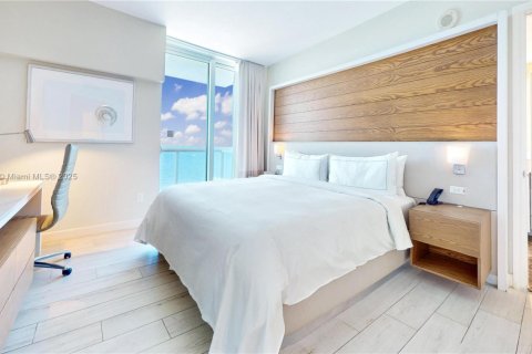 Купить отель в Форт-Лодердейл, Флорида 1 спальня, 95.5м2, № 2015468 - фото 9