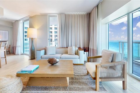 Купить отель в Форт-Лодердейл, Флорида 1 спальня, 95.5м2, № 2015468 - фото 6