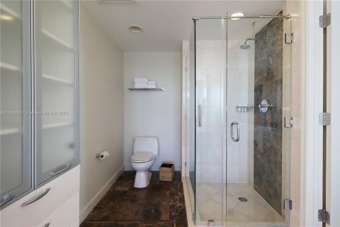 Купить отель в Форт-Лодердейл, Флорида 1 спальня, 95.5м2, № 2015468 - фото 13