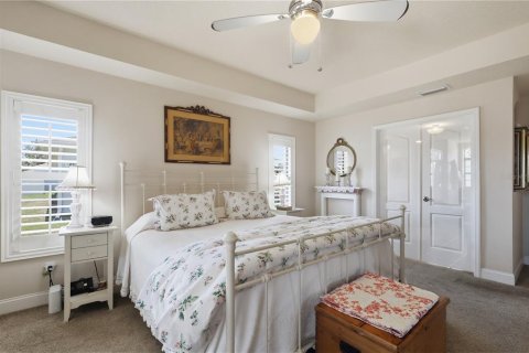 House in Palm Coast, Florida 3 bedrooms, 203.73 sq.m. № 2214476 - photo 23