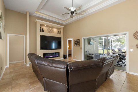 House in Palm Coast, Florida 4 bedrooms, 202.16 sq.m. № 2396424 - photo 7