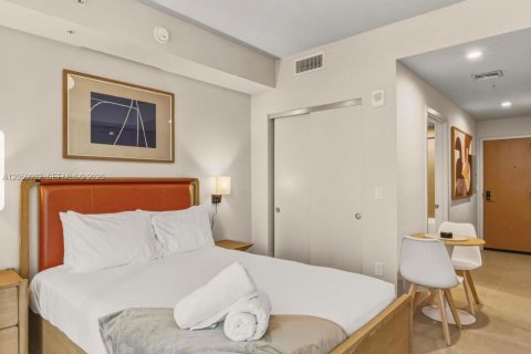 Condo in Miami, Florida № 2252119 - photo 22