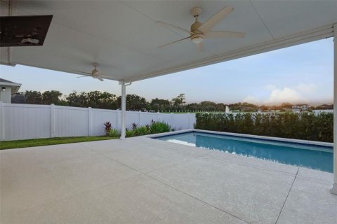 House in Sanford, Florida 3 bedrooms, 157.66 sq.m. № 2420149 - photo 8