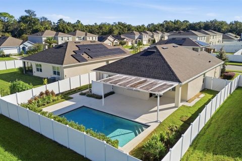 House in Sanford, Florida 3 bedrooms, 157.66 sq.m. № 2420149 - photo 18
