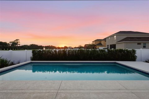 House in Sanford, Florida 3 bedrooms, 157.66 sq.m. № 2420149 - photo 3