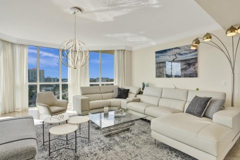 Condominio en venta en Fort Lauderdale, Florida, 3 dormitorios, 215.35 m2 № 2177612 - foto 3