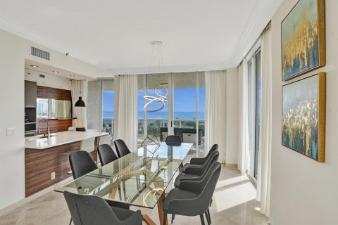 Condominio en venta en Fort Lauderdale, Florida, 3 dormitorios, 215.35 m2 № 2177612 - foto 2