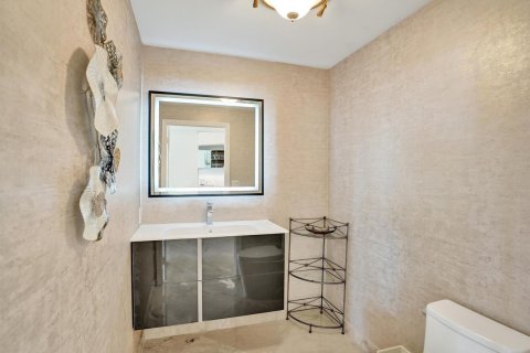 Condominio en venta en Fort Lauderdale, Florida, 3 dormitorios, 215.35 m2 № 2177612 - foto 28