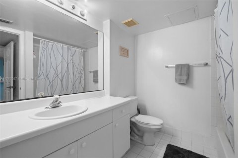 Condominio en venta en Davie, Florida, 2 dormitorios, 104.42 m2 № 1735816 - foto 13